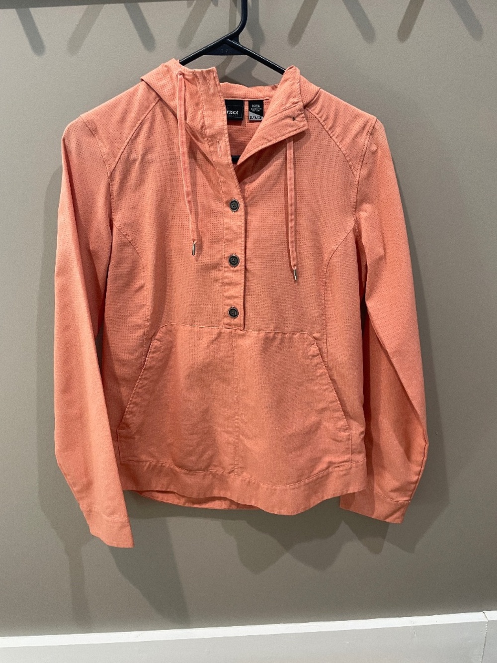 Marmot Long sleeve active wear shirt